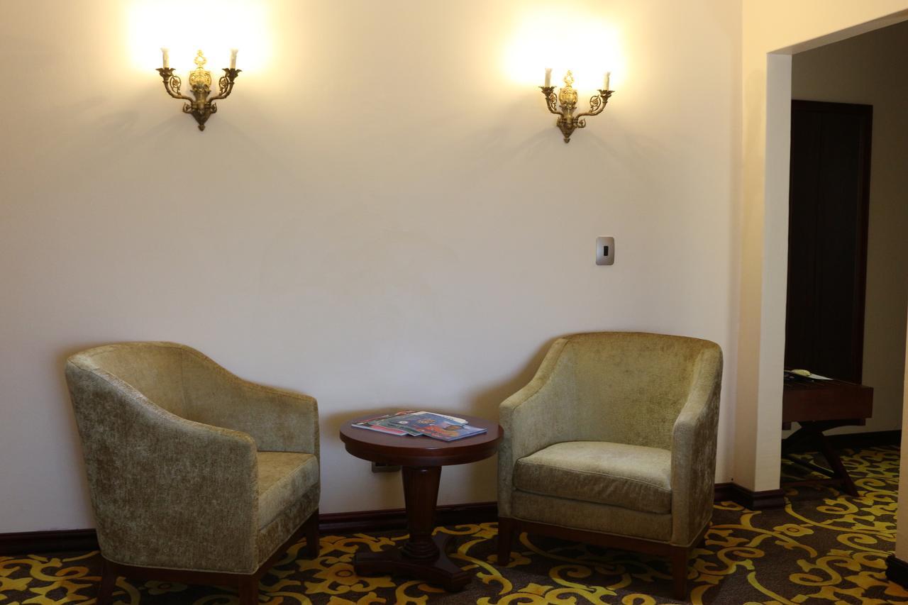 מלון מאנזיני Open House Boutique מראה חיצוני תמונה